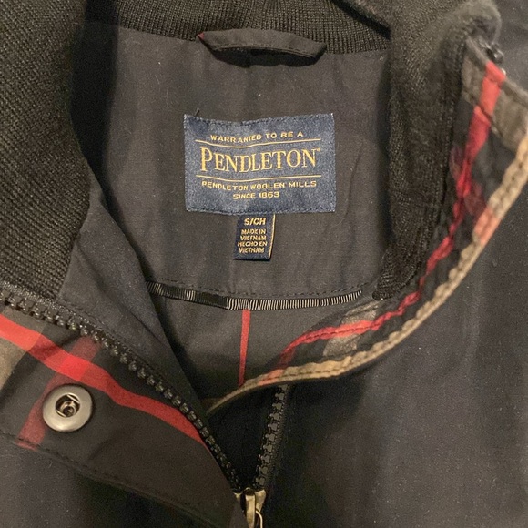 Pendleton coat - Picture 2 of 8